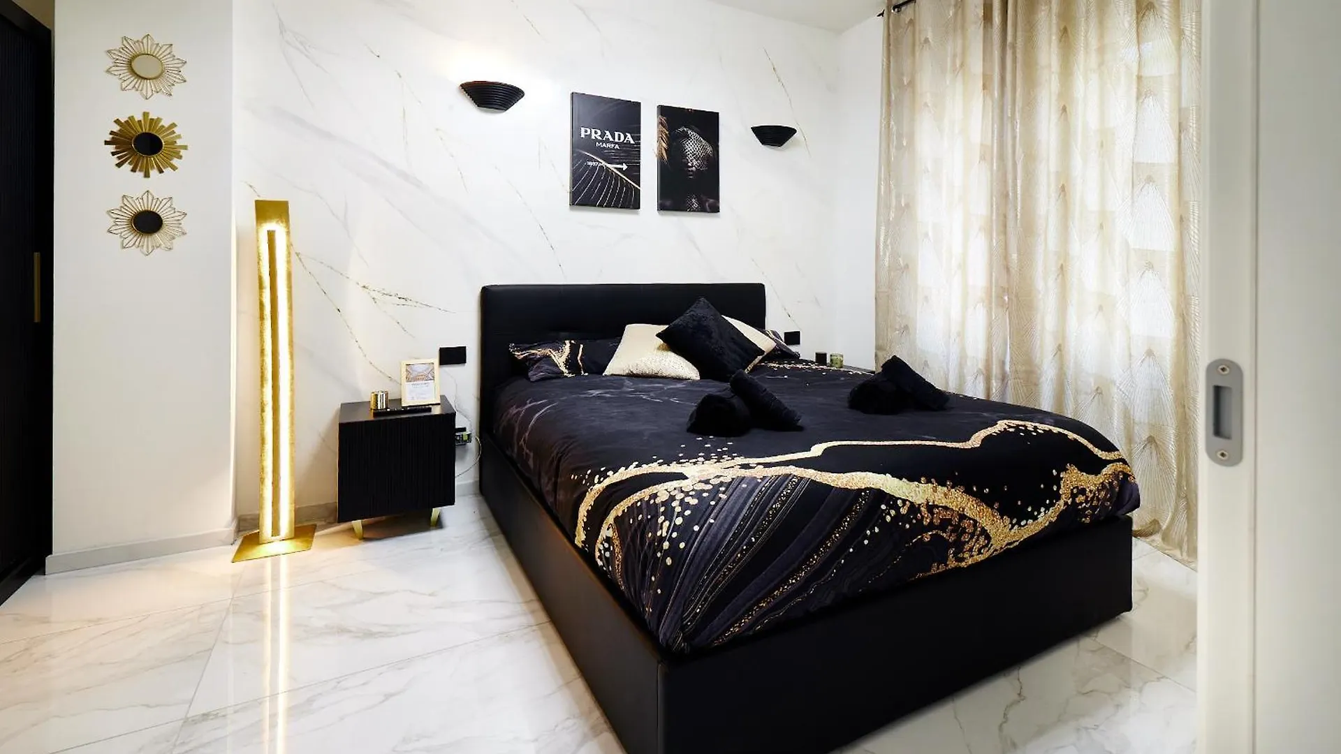 Italian Fashion Suite - Luxurious Marble City Center Milan 0*,