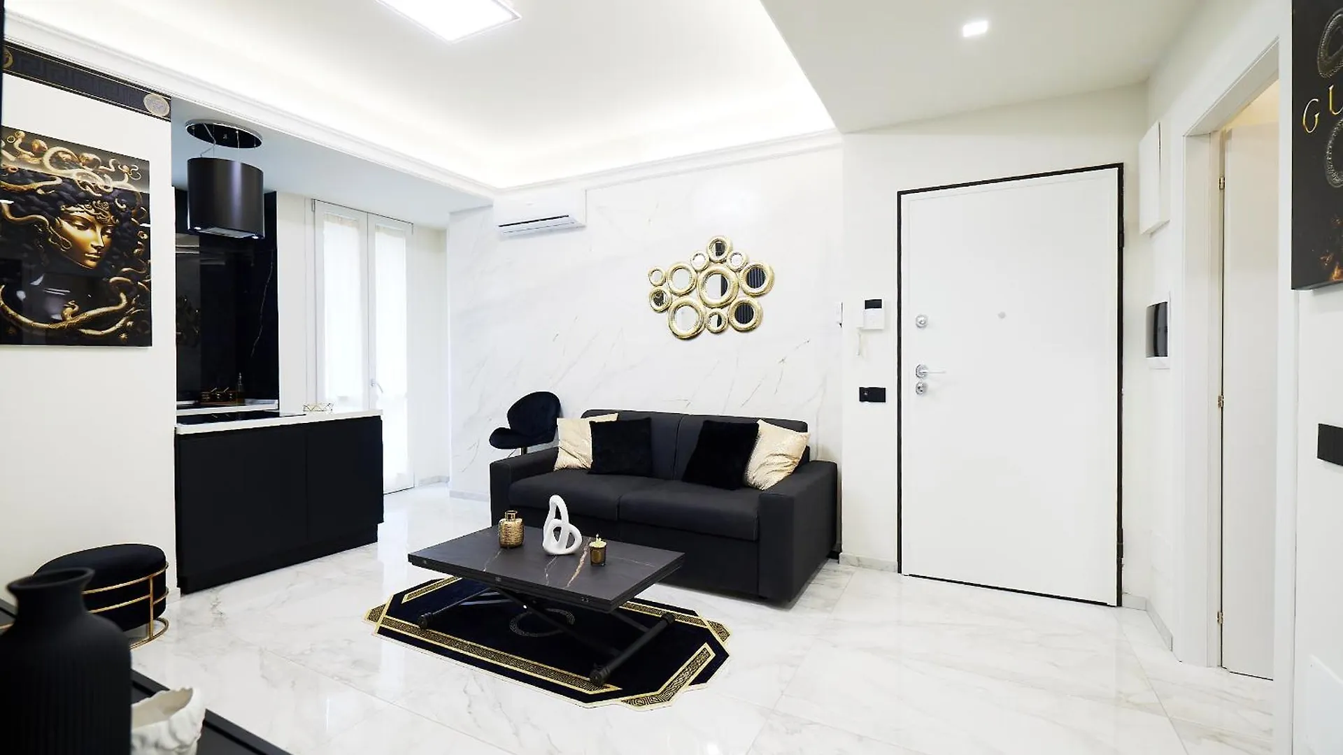 Italian Fashion Suite - Luxurious Marble City Center ミラノ 0*,  イタリア
